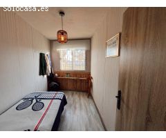 Gran oportunidad! Acogedora casa de campo con gran parcela y nave industrial ideal para negocios