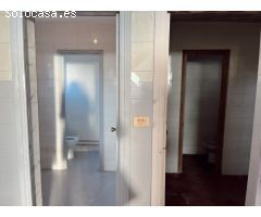Gran oportunidad! Acogedora casa de campo con gran parcela y nave industrial ideal para negocios