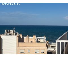 PRECIOSO ATICO CON VISTAS AL MAR A TAN SOLO POCOS METROS DE LA PLAYA