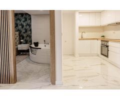 Exclusiva vivienda frente a la playa del Postiguet en Alicante