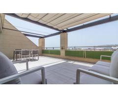 Apartamentos de lujo en Balcón de Arenales con vistas al mar y la isla de Tabarca.