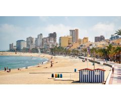 Venta de Local Comercial de 102 m² en El Campello – Calle Sant Pere 132
