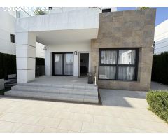 Villa de lujo en Doña Pepa