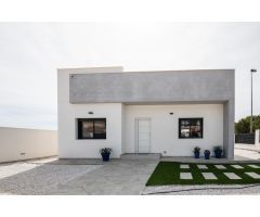 Villas independientes en Pinar de Campoverde