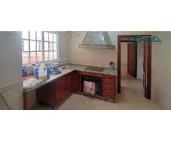 Piso en Venta en La Algaba, Sevilla