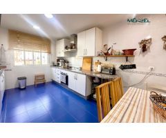 Chalet en Venta en Coria del Río, Sevilla