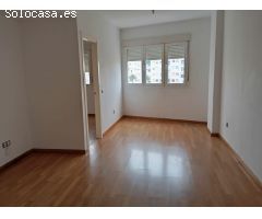 VENTA DE APARTAMENTO EN CALLE REAL 234, SAN FERNANDO, CON POSIBLIDAD DE ADQUIRIR UNA PLAZA DE GARAJE