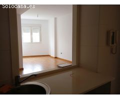 VENTA DE APARTAMENTO EN CALLE REAL 234, SAN FERNANDO, CON POSIBLIDAD DE ADQUIRIR UNA PLAZA DE GARAJE