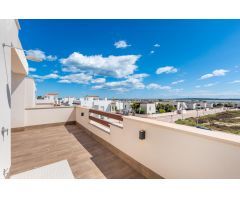Bonita urbanización de villas con piscina privada listas para mudarse