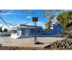 Casa de campo con piscina a la venta en La Romana (Alicante)