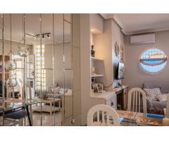 Preciosa casa con sótano y piscina