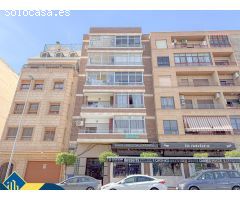 Amplio apartamento con excelente distribución de espacios y vistas despejadas