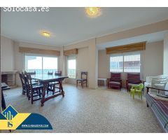 Primera Linea! Gigantesco apartamento completamente exterior , con 2 amplias terrazas