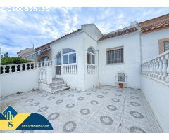 Magnifico bungalow sin vecinos arriba con amplio solarium y excelentes vistas despejadas + Piscina