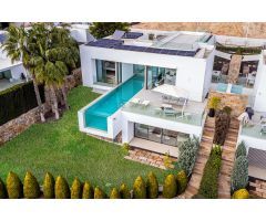Exclusiva de Lujo en Orihuela Costa en zona de Las Colinas Golf !