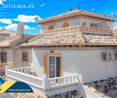 Cabo Roig! Espectacular chalet pareado con diseño sofisticado + Amplio solarium con vistas al mar
