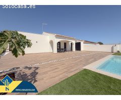 Fantastico chalet completamente reformado a estrenar con 400 mts de parcela y preciosa piscina