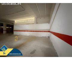 Oportunidad! Atico reformado con garaje incluido en el precio y piscina (350 mts playa)