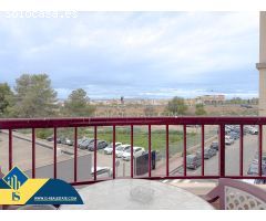 Oportunidad! Apartamento en esquina y completamente exterior con vistas panorámicas + Garaje