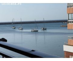 apartamento con piscina y en primera linea de la playa de l acequion