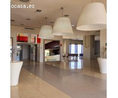 Acogedor Apartamento con vistas a la piscina en Guardamar del Segura