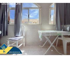 Super Precio! Apartamento con amplia terraza y vistas despejadas a 700 metros de la playa!