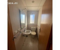 ACOGEDOR APARTAMENTO CON VISTAS A LA PISCINA EN GUARDAMAR DEL SEGURA