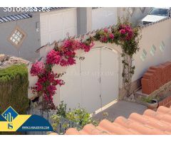 Espectacular chalet con 6 dormitorios y amplia parcela!  Sin gastos de comunidad