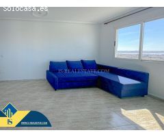 Estupendo apartamento en planta 11 con increíbles vistas panorámicas al mar y a las salinas+ Piscina