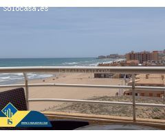 Primerísima linea de playa! Exclusivo apartamento con impresionantes vistas panorámicas