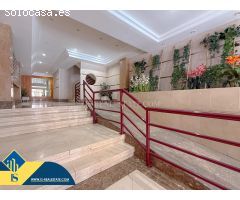 Primerísima linea de playa! Exclusivo apartamento con impresionantes vistas panorámicas