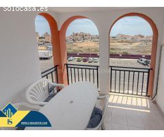 Espectacular apartamento con amplia terraza y vistas al mar + Bellísima piscina comunitaria