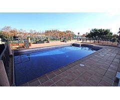 Elegante apartamento de lujo con vistas al mar y acabados de alta gama en el Paseo Marítimo