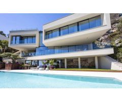 Nueva villa de lujo en Son Vida con vistas a la ciudad de Palma y el mar