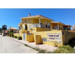 PEÑÍSCOLA. CHALÉ INDEPENDIENTE EN URBANIZACIÓN CERVERA.