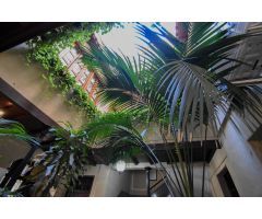 EDIFICIO CON VARIOS PISOS EN EL CENTRO DE ALMUÑECAR (IDEAL INVERSORES)