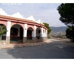 Encanto Rústico con Vistas Panorámicas en Los Tablones