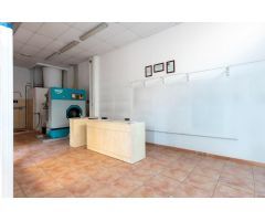 LOCAL COMERCIAL EN ALMUÑECAR
