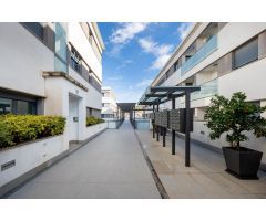 APARTAMENTO DE 1 DORMITORIO CON GARAJE , TRASTERO Y PISCINAS COMUNITARIAS