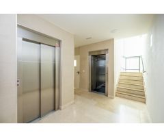 APARTAMENTO DE 1 DORMITORIO CON GARAJE , TRASTERO Y PISCINAS COMUNITARIAS