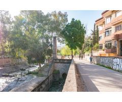 BONITO PISO JUNTO PASEO DE LOS BASILIOS- CENTRO CIUDAD