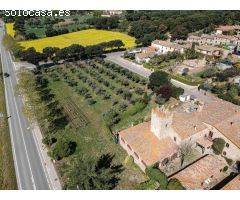 Gran masía fortificada del siglo XIV situada en el corazón de Costa Brava