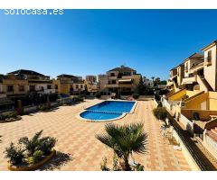 BONITO BUNGALOW DÚPLEX EN BALCÓN DE LA ROSALEDA, LOS FRUTALES
