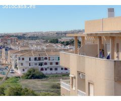 MAGNÍFICO ÁTICO DÚPLEX EN ACEQUION, TORREVIEJA, A 100 METROS DE LA PLAYA