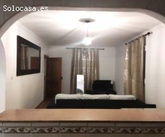 Encantadora Vivienda de Planta Baja en Los Molinos, Almería Capital