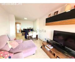 Oportunidad única en Aguadulce Sur: Luminoso piso con vistas al mar a un paso de la playa y zona de