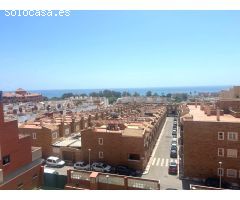 Oportunidad única en Aguadulce Sur: Luminoso piso con vistas al mar a un paso de la playa y zona de