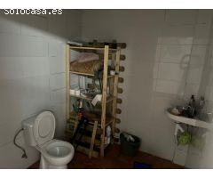 Local Comercial Reformado en Aguadulce Sur