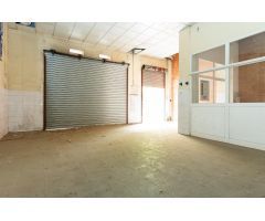 Local comercial en Pº Calanda con Av. Navarra