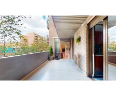 Exclusivo piso de 3 dormitorios con garaje, en el centro